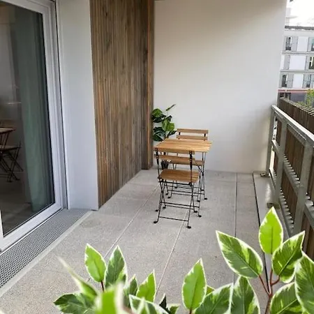 Apartman T3 Moderne - Proche Tram - Parking Prive Angers