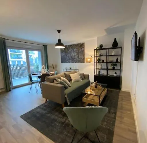 Apartamento T3 Moderne - Proche Tram - Parking Prive *