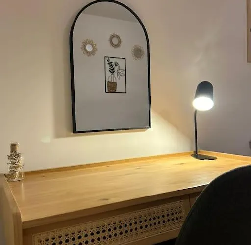 Apartamento T3 Moderne - Proche Tram - Parking Prive *