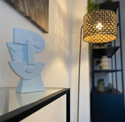 T3 Moderne - Proche Tram - Parking Prive * Angers